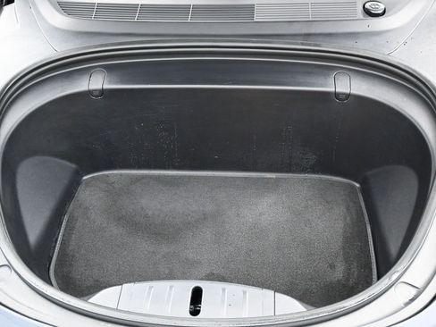 Used 2018 Tesla Model 3 Long Range image 41