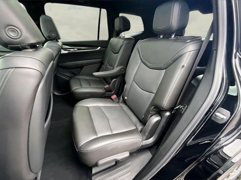 Certified 2023 Cadillac XT6 Sport w/ Technology Package image 22