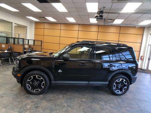 Certified 2023 Ford Bronco Sport Outer Banks AWD/4WD image 4