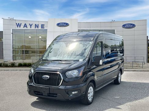 Used 2025 Ford Transit 350 XLT RWD image 2