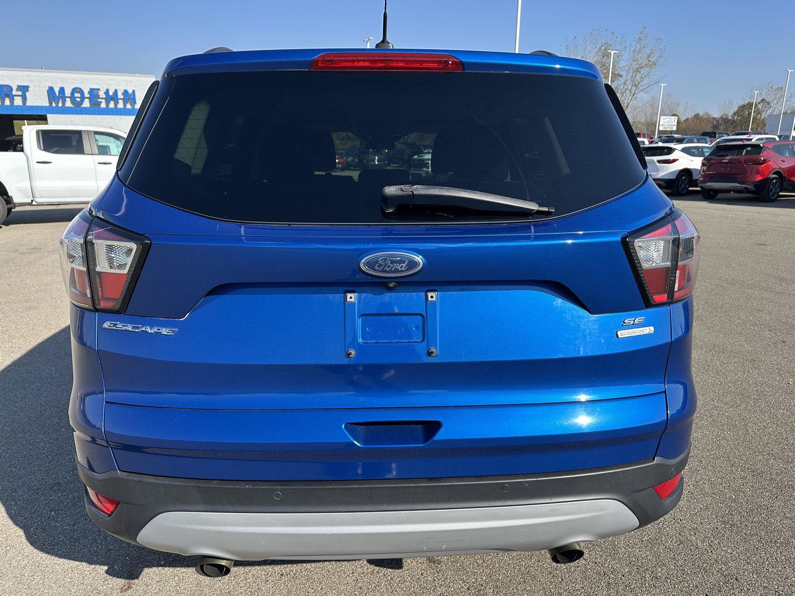 Used 2017 Ford Escape SE w/ Equipment Group 201A FWD image 6