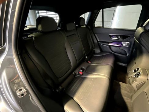 Used 2023 Mercedes-Benz GLC 300 4MATIC image 20