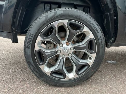 Used 2022 RAM 1500 Limited w/ Body-Colour Bumper Group AWD/4WD image 37