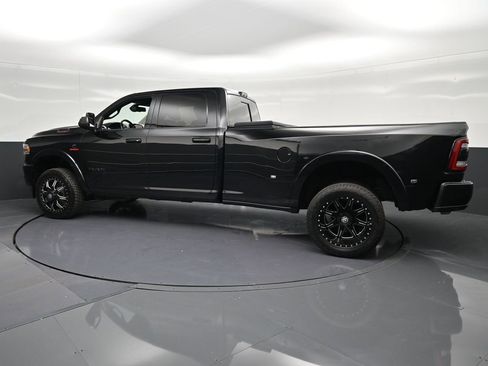 Used 2020 RAM 3500 Laramie w/ Night Edition AWD/4WD image 8
