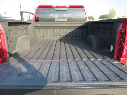 Used 2022 Chevrolet Silverado 1500 High Country w/ LPO, Dark Essentials Package image 18