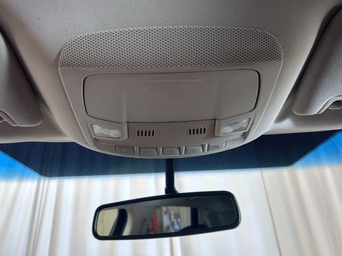 Used 2017 Ford Edge SEL FWD image 18