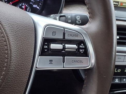 Used 2020 Kia Telluride SX w/ Towing Package image 17