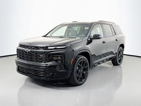 New 2026 Chevrolet Traverse RS w/ LPO, Floor Liner Package image 3