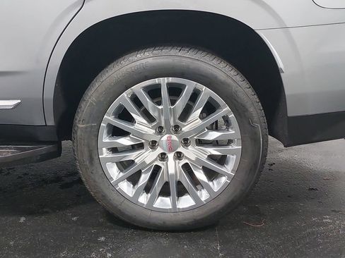 Used 2024 GMC Yukon SLT w/ Max Trailering Package image 37