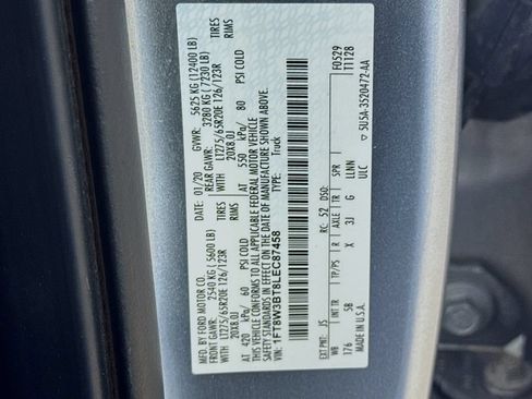 Used 2020 Ford F350 Lariat w/ FX4 Off-Road Package AWD/4WD image 38
