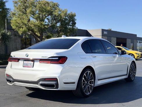 Used 2020 BMW 750i xDrive w/ Executive Package AWD/4WD image 5