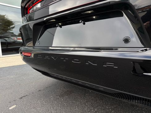 Used 2025 Dodge Charger R/T w/ Quick Order Package 25M R/T image 9