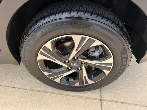 Used 2024 Subaru Crosstrek 2.0i Premium AWD/4WD image 23