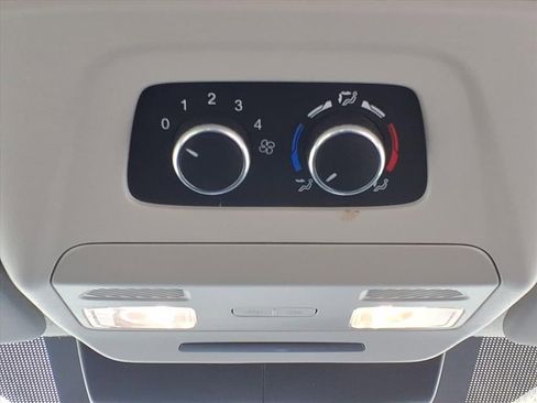 Used 2023 Ford Transit 350 XLT image 26