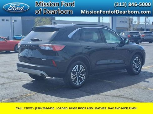 Used 2020 Ford Escape SEL image 5