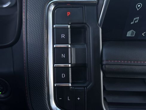 Used 2024 Chevrolet Tahoe RST w/ Luxury Package image 20