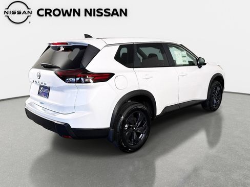 New 2026 Nissan Rogue SV FWD image 5