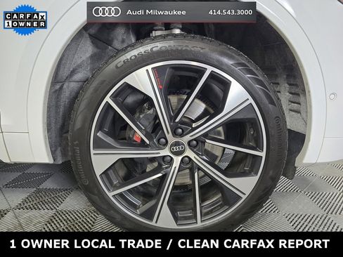 Used 2022 Audi SQ5 Prestige w/ Prestige Package image 2