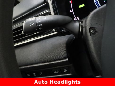 Certified 2025 Toyota Camry LE image 24