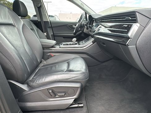 Used 2021 Audi Q7 3.0T Premium Plus image 28