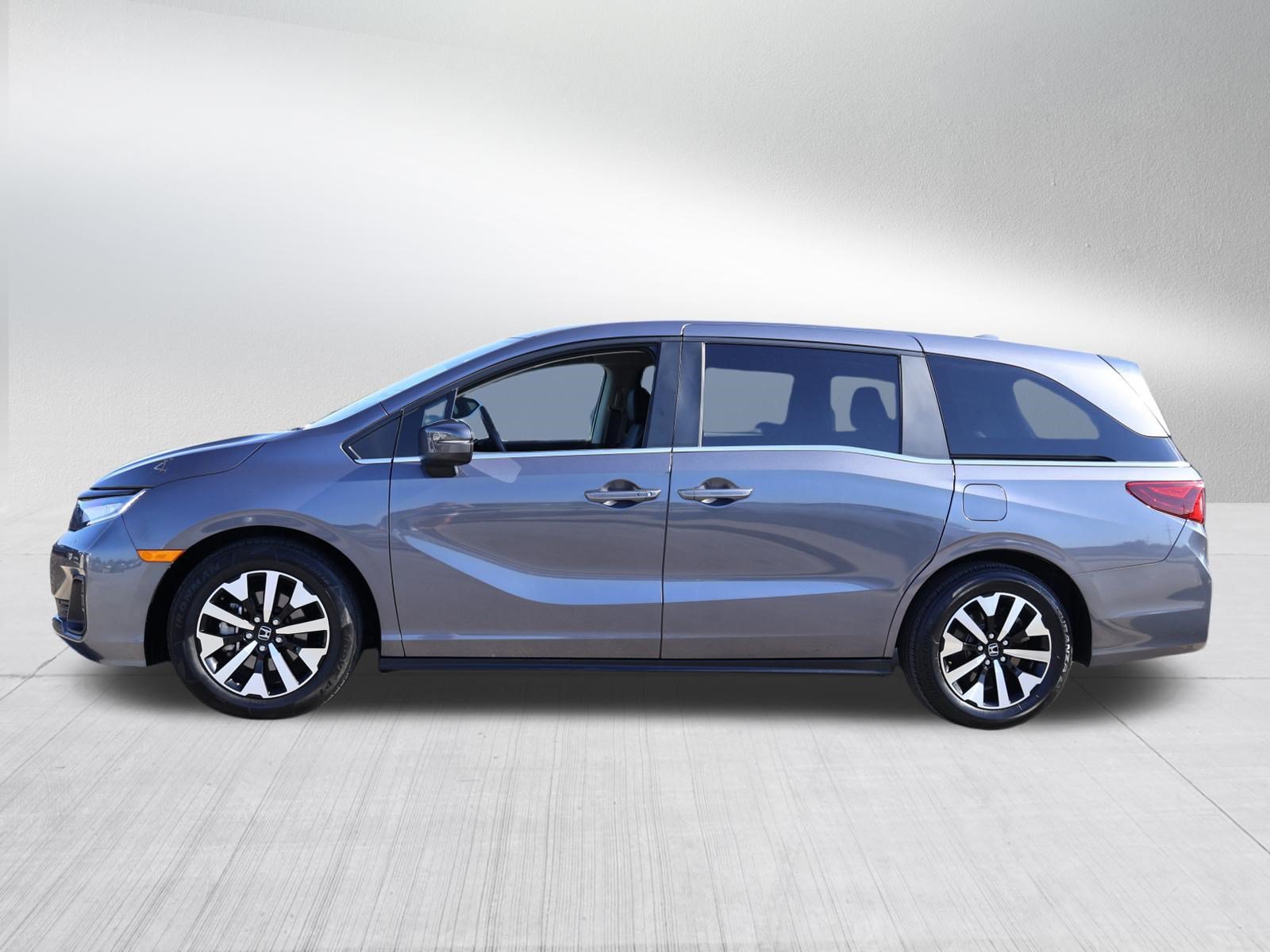 Used 2025 Honda Odyssey EX-L image 4