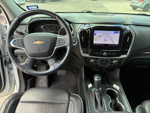 Used 2020 Chevrolet Traverse High Country FWD image 5