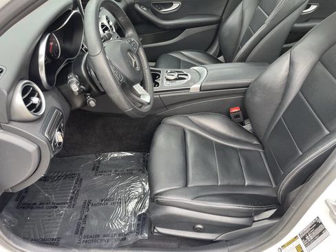 Used 2017 Mercedes-Benz C 300 Sedan image 9