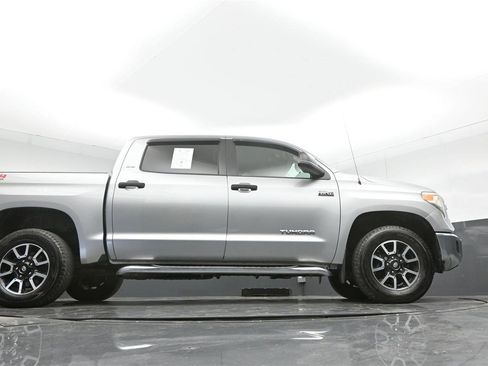 Used 2015 Toyota Tundra SR5 w/ TRD Off Road Package image 31