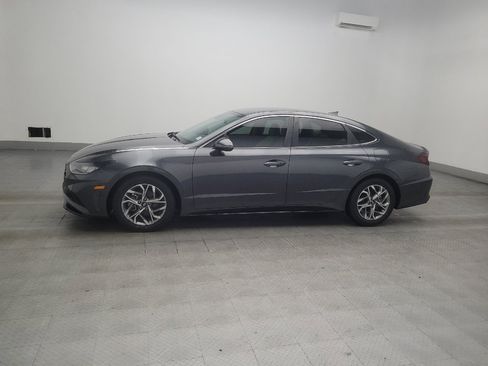 Used 2022 Hyundai Sonata SEL w/ Cargo Package FWD image 2