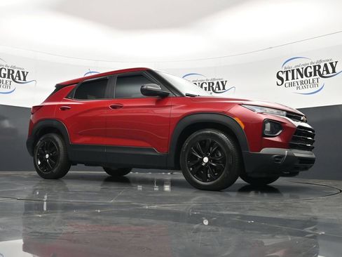 Used 2021 Chevrolet TrailBlazer LS image 17