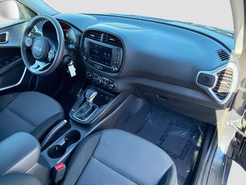 Used 2024 Kia Soul LX w/ Option Group 015 image 13