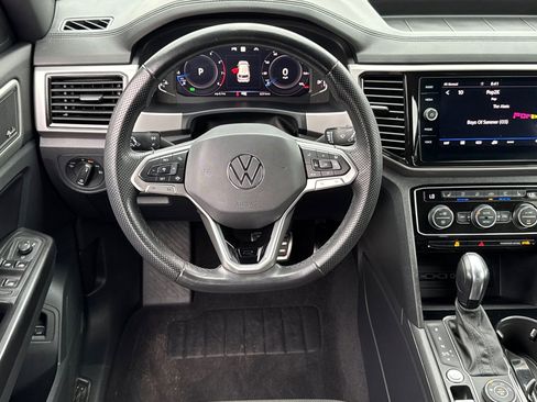 Used 2020 Volkswagen Atlas Cross Sport SEL Premium R-Line image 14