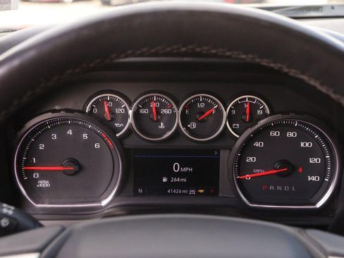 Used 2022 Chevrolet Silverado 1500 LT Trail Boss w/ LT Trail Boss Premium Package image 13