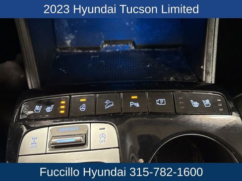 Used 2023 Hyundai Tucson Limited AWD/4WD image 26