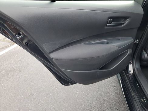 Used 2023 Toyota Corolla LE FWD image 23