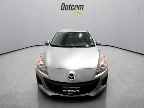 Used 2013 MAZDA MAZDA3 i SV image 16