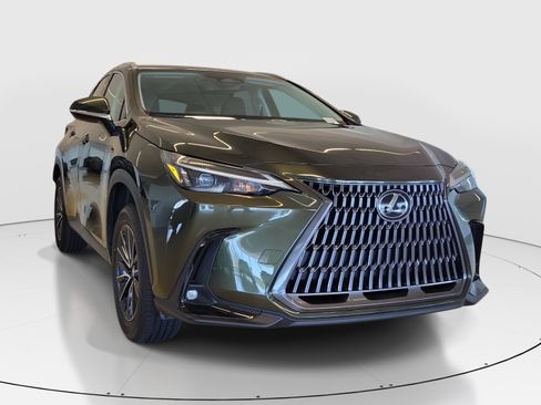 Used 2024 Lexus NX 250 FWD w/ Cold Area Package image 2