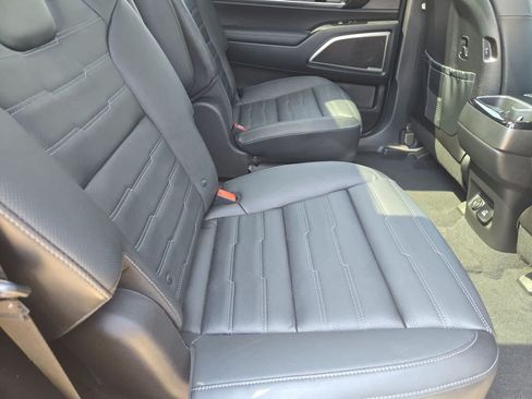 Certified 2024 Kia Telluride SX Prestige AWD/4WD image 20