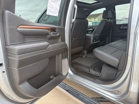 Used 2024 GMC Sierra 1500 Denali w/ Denali Reserve Package AWD/4WD image 39