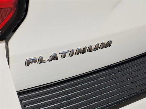 Used 2021 Ford Expedition Max Platinum image 8