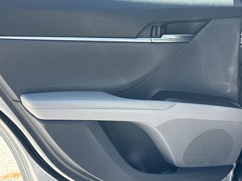 Used 2023 Toyota Camry LE image 21