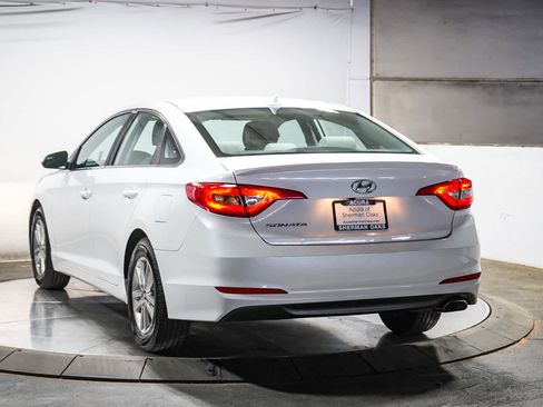 Used 2017 Hyundai Sonata SE image 7
