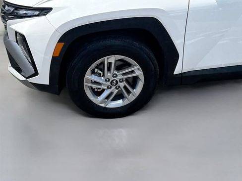 Certified 2026 Hyundai Tucson SE FWD image 29