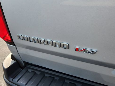 Used 2020 Chevrolet Colorado ZR2 AWD/4WD image 30