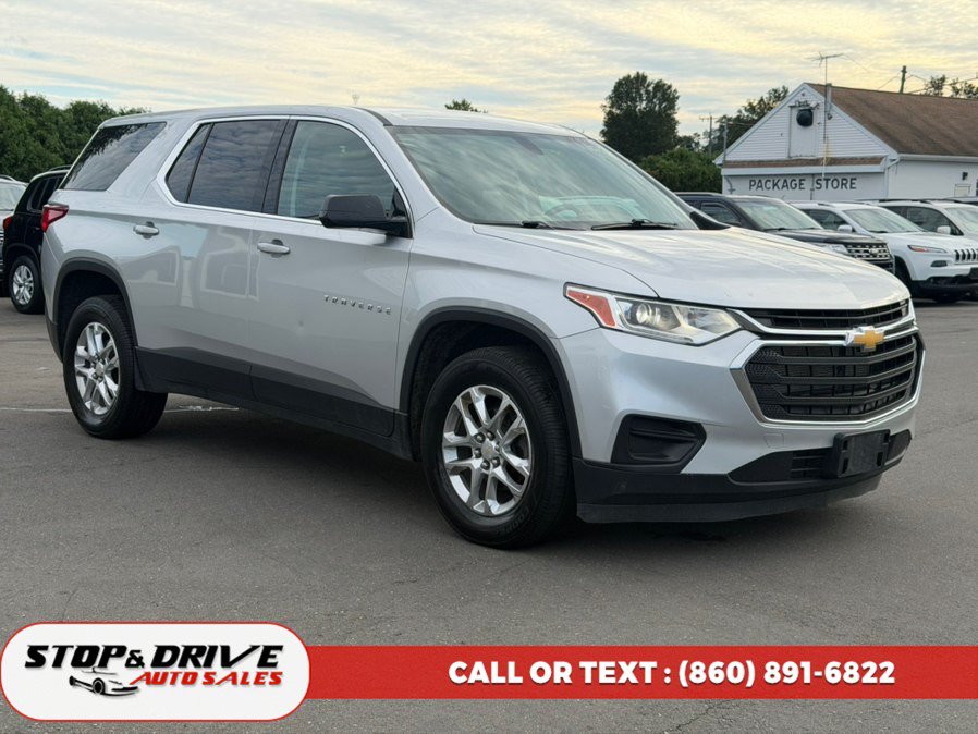 Used 2020 Chevrolet Traverse LS AWD/4WD image 3