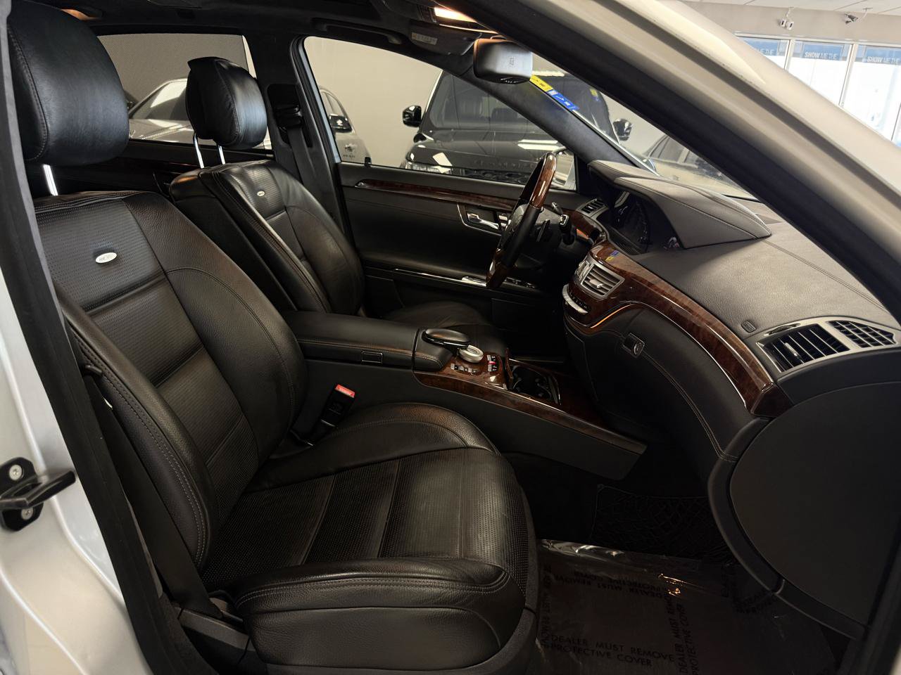 Used 2013 Mercedes-Benz S 63 AMG w/ Rear Seat Pkg image 25