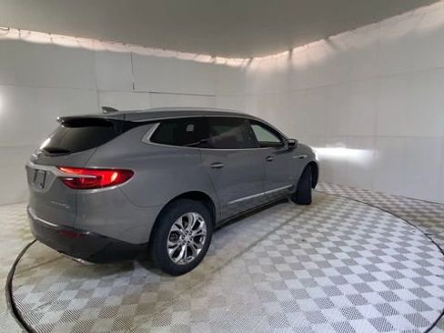 Used 2018 Buick Enclave Avenir w/ Avenir Technology Package image 8