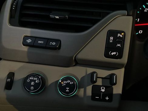 Used 2017 GMC Yukon Denali w/ Open Road Package image 22