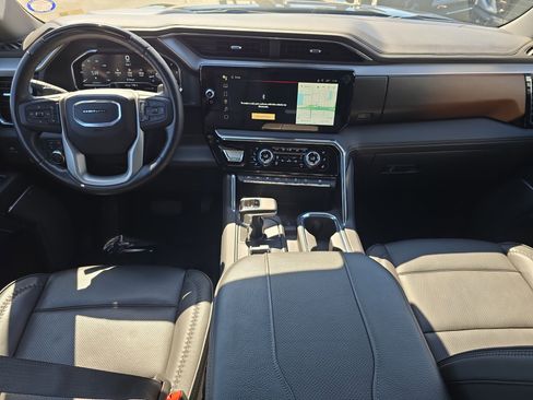 Used 2024 GMC Sierra 1500 Denali image 16