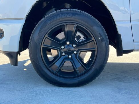 Used 2024 RAM 1500 Lone Star image 8